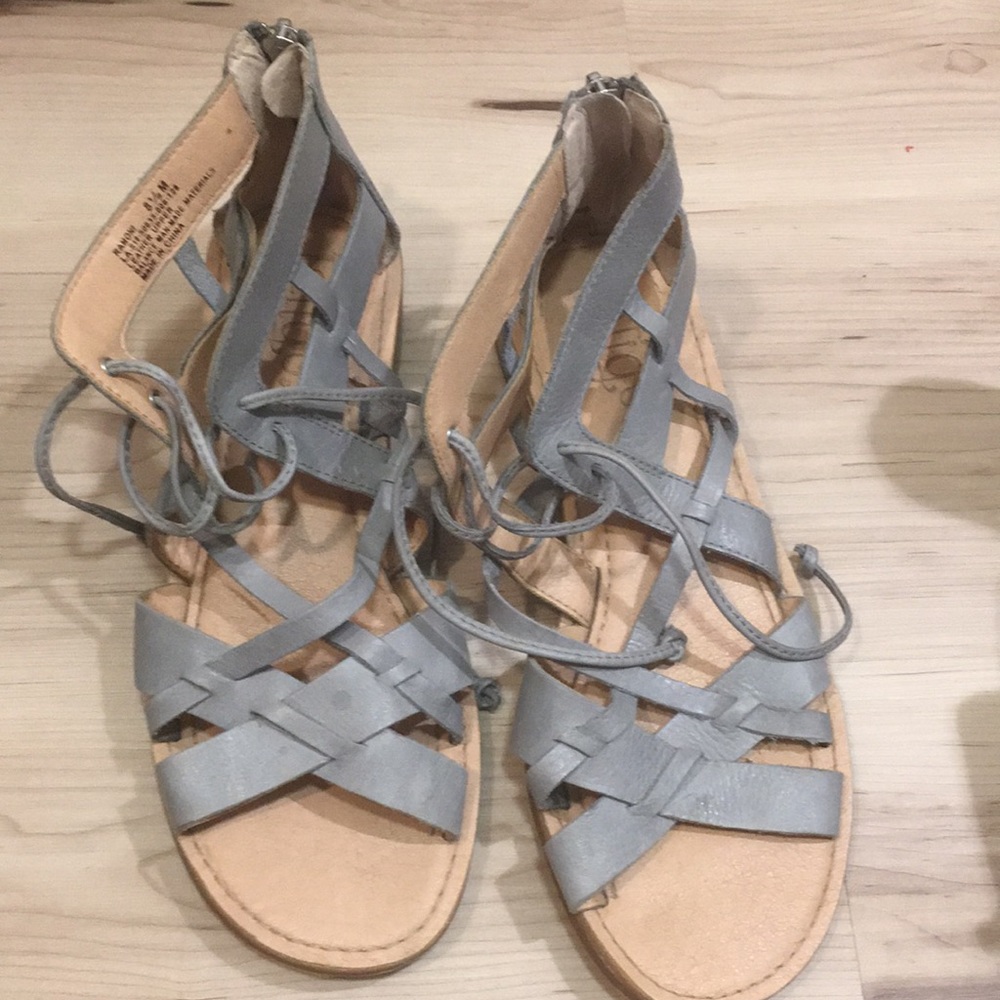 Latigo women sandals